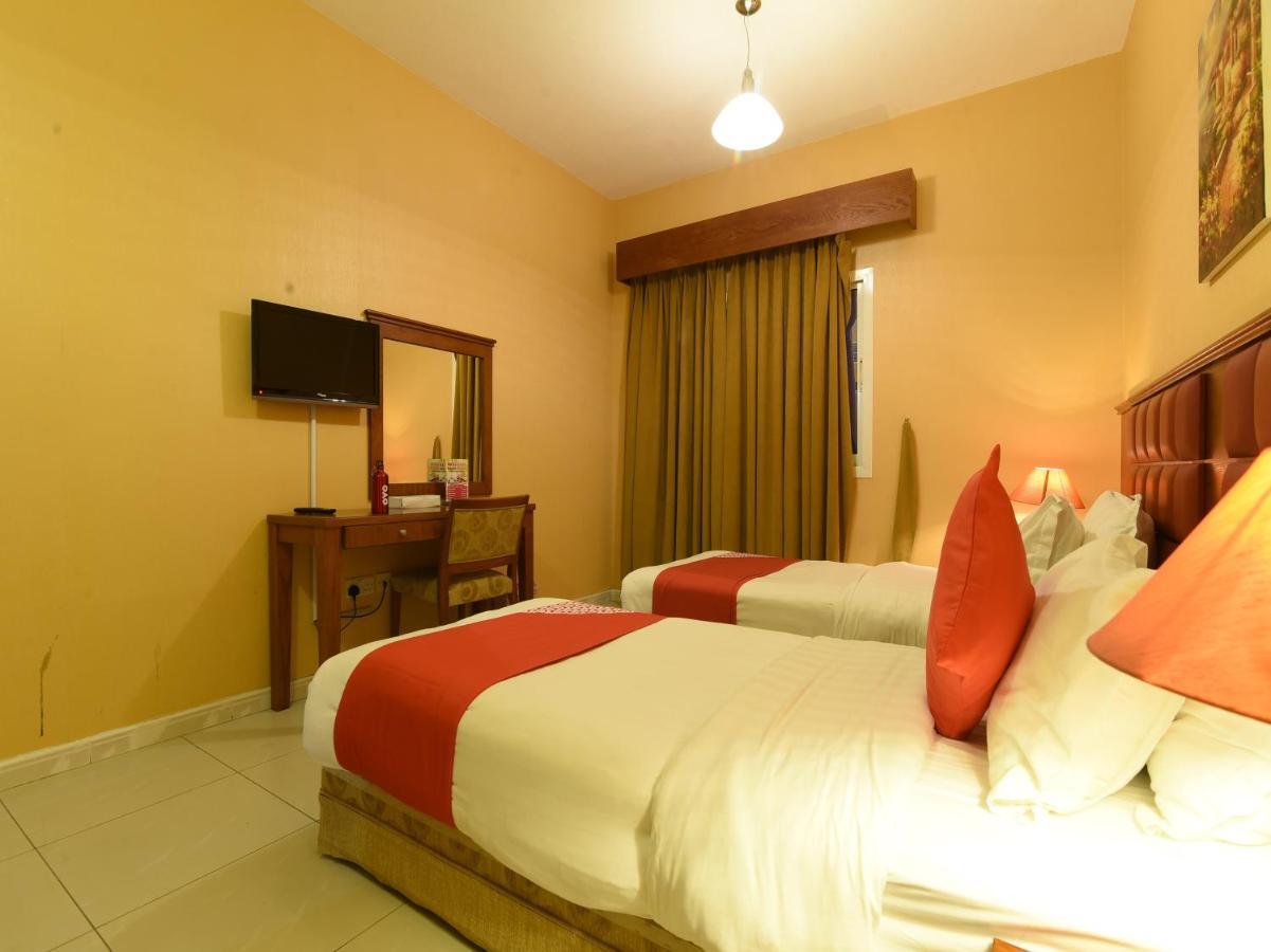 Oyo 274 California Suites Эль-Фуджайра Экстерьер фото